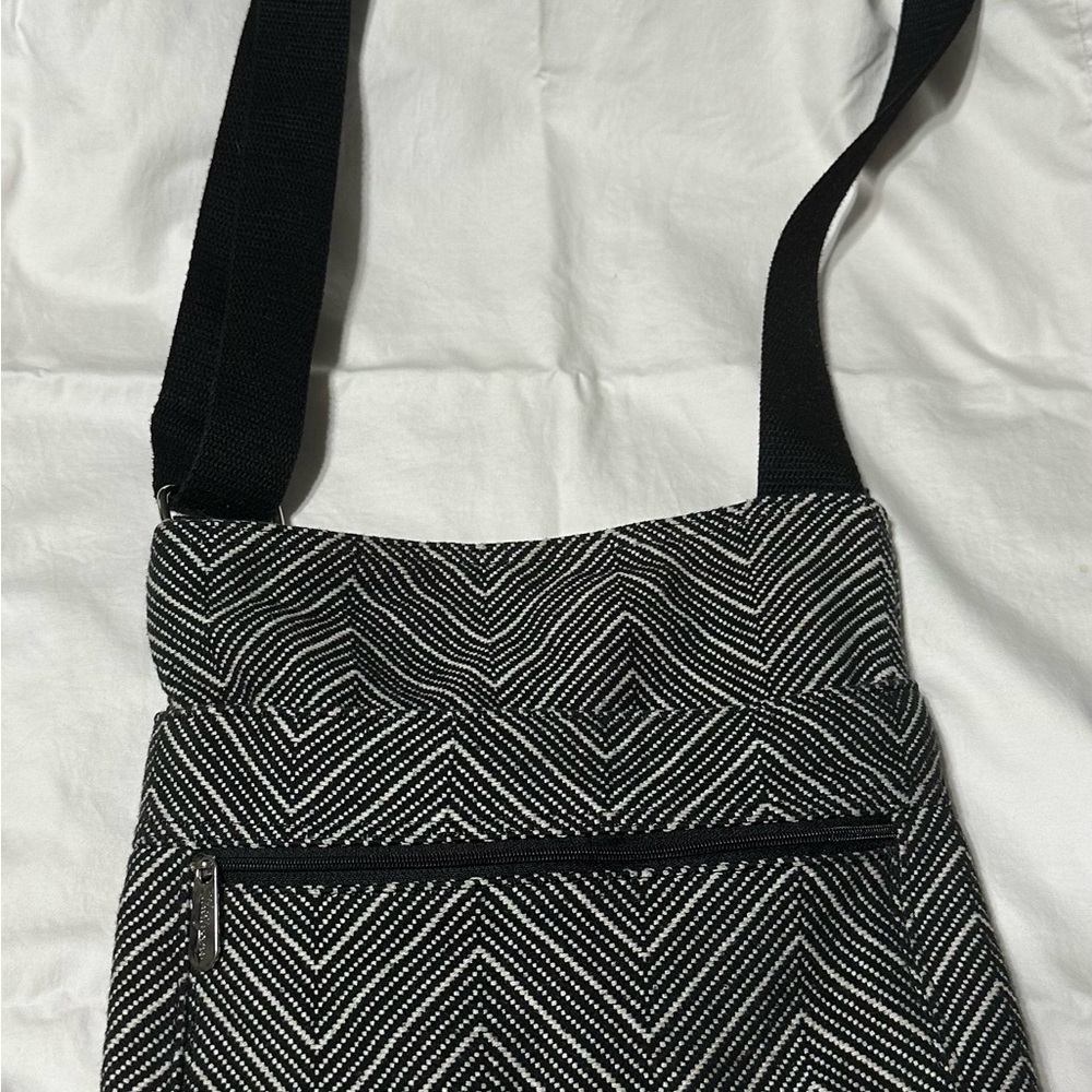 Thirty-One Black and White Chevron Crossbody Bag